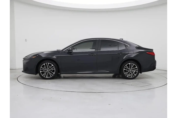 $36998 : Toyota Camry 2026 AWD XLE 4d image 3