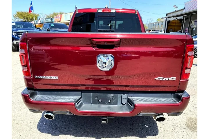 2022 RAM 1500 Laramie Crew Ca image 5