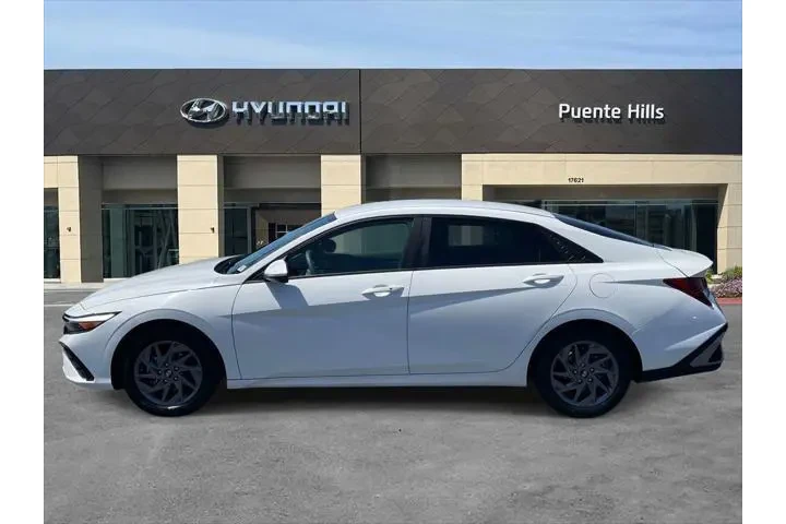 $20998 : Hyundai ELANTRA 2024 SEL 4dr image 3