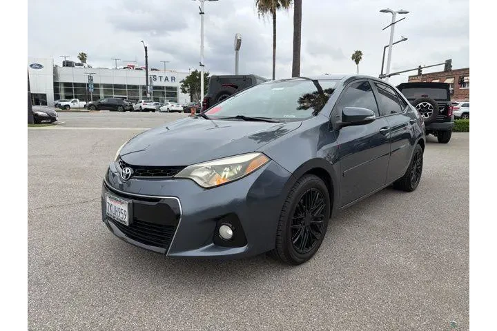 $13000 : Toyota Corolla 2015 S 4dr Se image 3