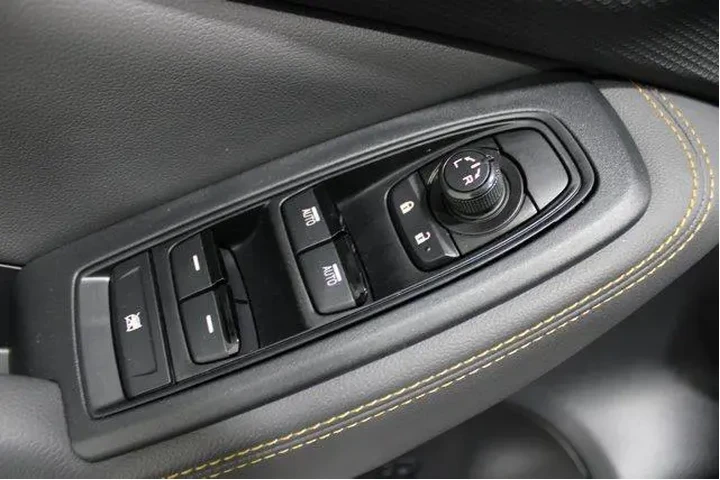 $37988 : Subaru Forester 2025 AWD Wil image 7