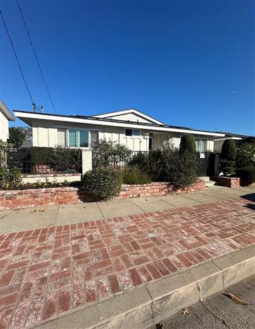 $2745 : HERMOSA CASA🏡EN Hawthorne,CA image 1