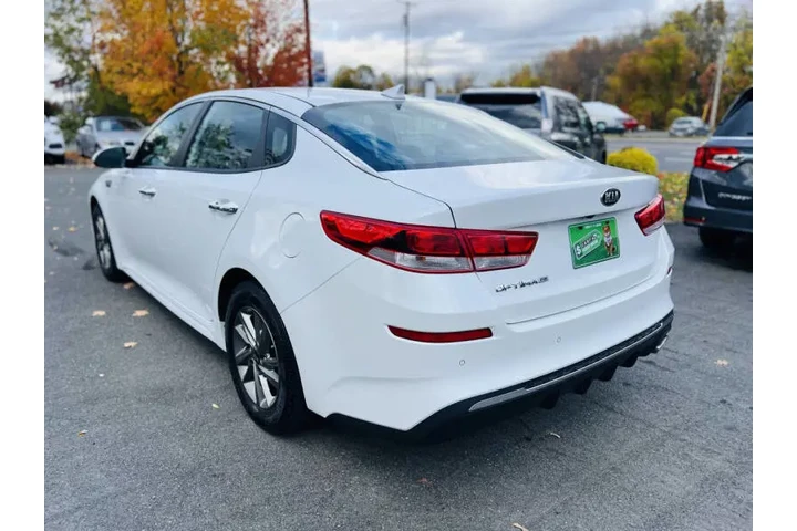 $12500 : 2019 Optima LX image 8