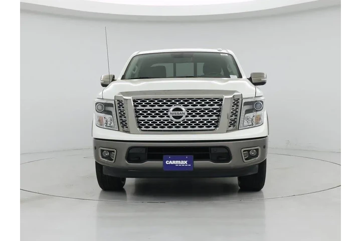$28998 : Nissan Titan 2017 4x4 Platin image 5
