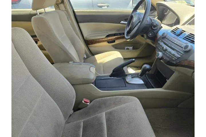 $9991 : Honda Accord 2008 EX 4dr Sed image 2