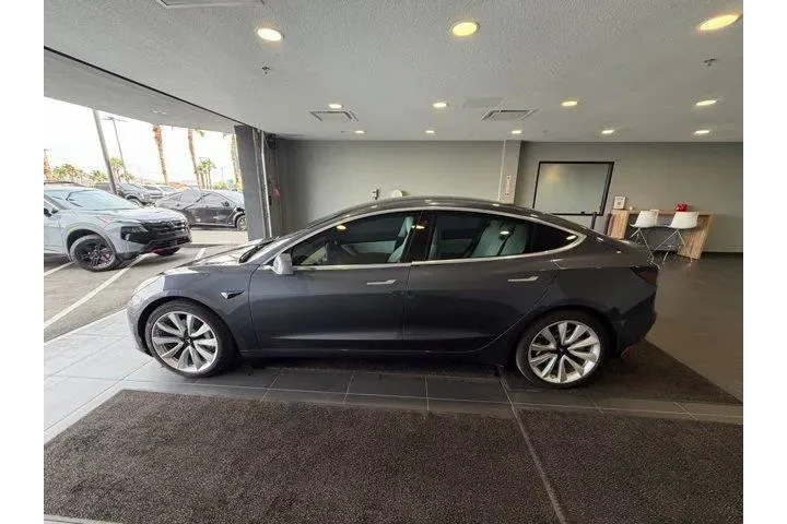 $25984 : Tesla Model 3 2020 AWD Long image 8