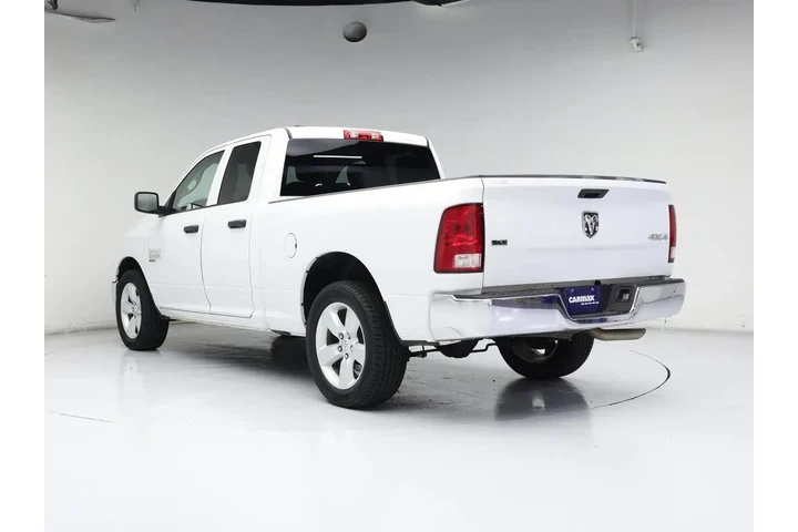 $27998 : Ram 1500 Classic 2024 4x4 SL image 2