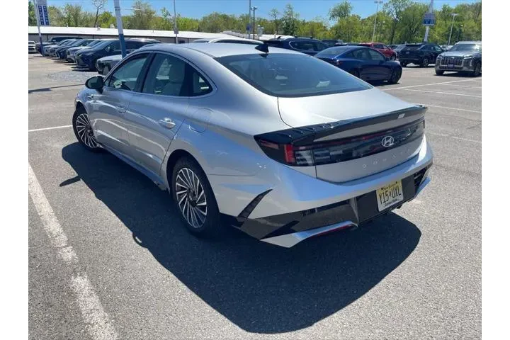 $22995 : Hyundai SONATA Hybrid 2024 S image 3