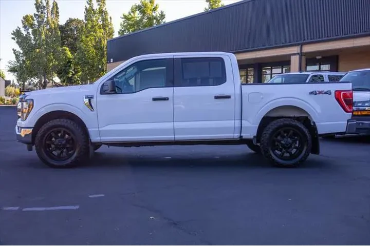 $43995 : Ford F-150 2023 4x4 XLT 4dr image 10