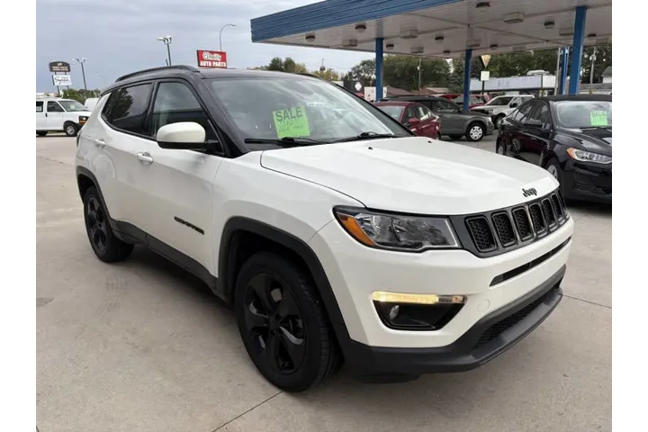 $14990 : 2018 Compass Altitude image 5