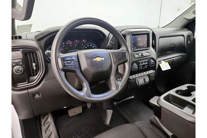 $27998 : Chevrolet Silverado 1500 202 image 9