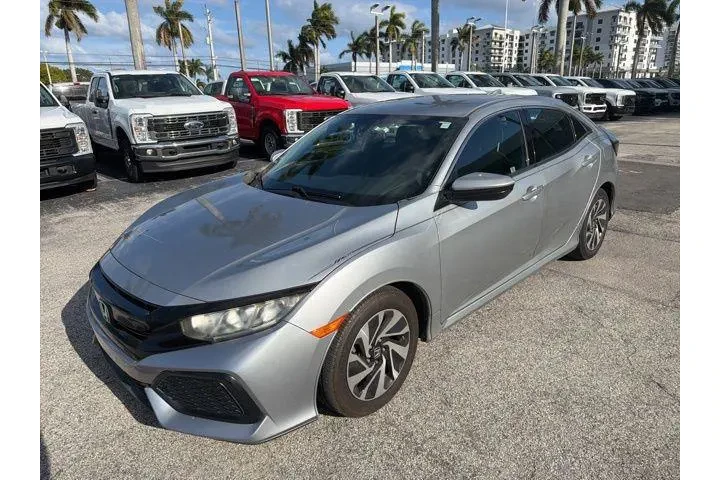 $14697 : Honda Civic 2017 LX 4dr Hatc image 3