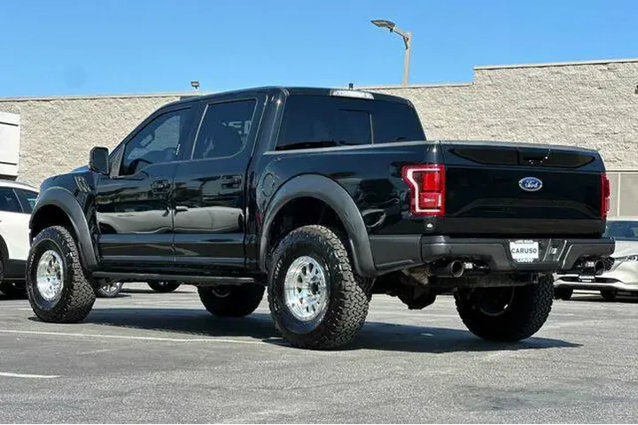 $36475 : Ford F-150 2017 4x4 Raptor 4 image 5