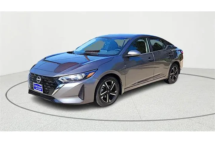 $18823 : Nissan Sentra 2025 SV 4dr Se image 3