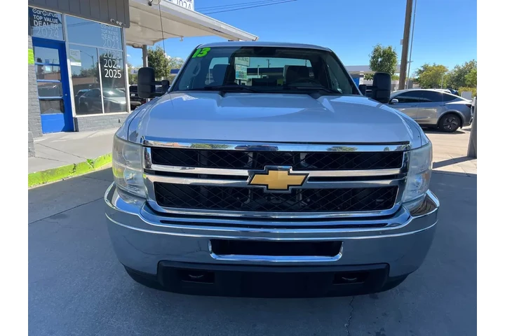 2013 Silverado 2500HD Work Tr image 2