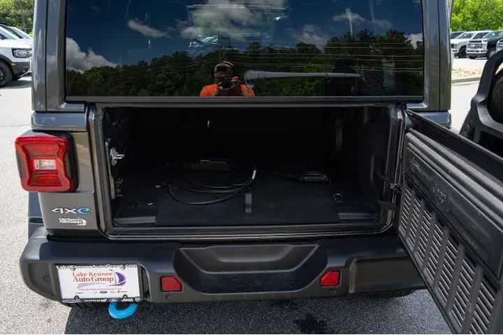 $33988 : Jeep Wrangler Unlimited 2022 image 9