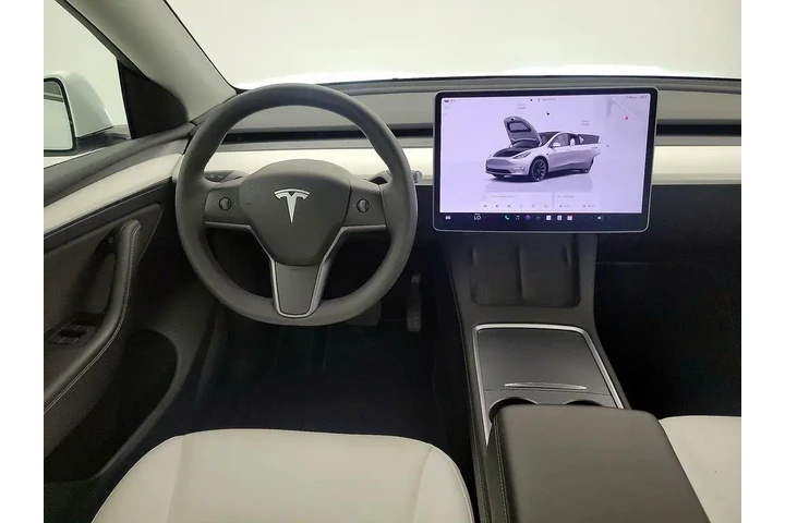 $36998 : Tesla Model Y 2023 AWD Long image 10