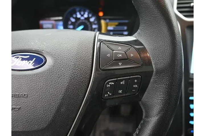 $15495 : Ford Explorer 2017 Limited 4 image 7