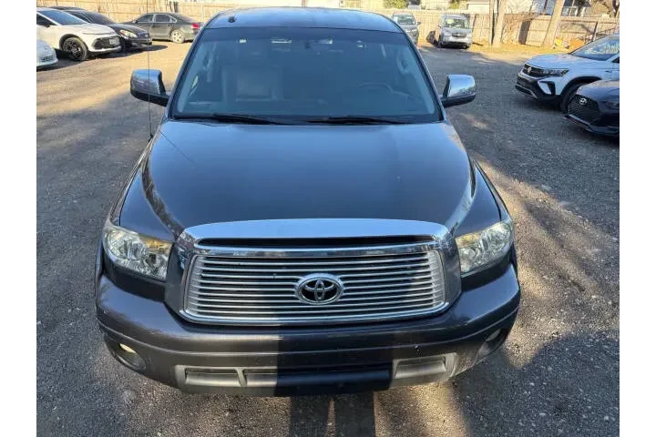 $11995 : 2013 Tundra image 3