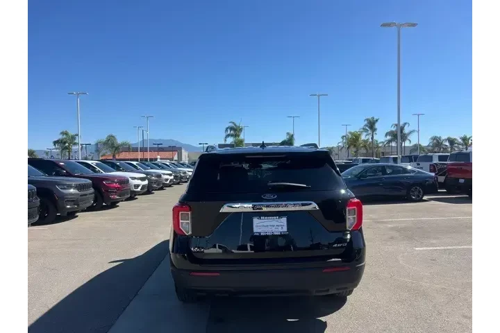 $31815 : Ford Explorer 2023 AWD XLT 4 image 7