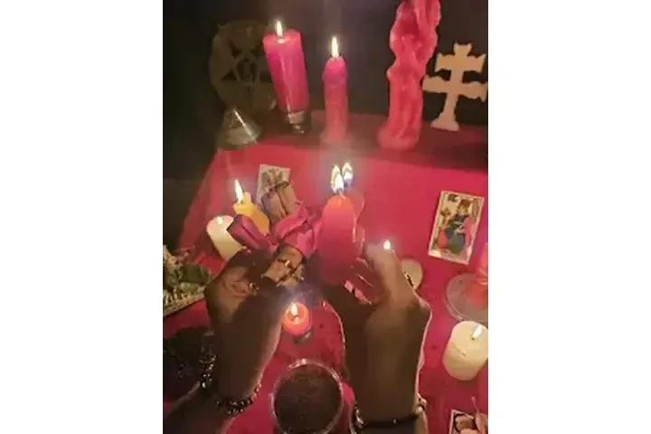 EL AMOR NO SE RUEGA SE DOMINA image 1