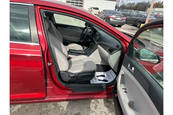 $6980 : 2015 Sonata 4dr Sdn 2.4L SE P image 9