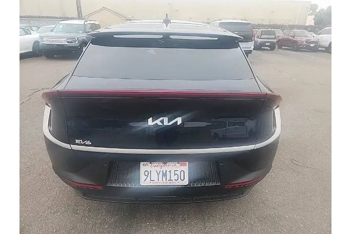 $27491 : Kia EV6 2024 Wind 4dr Crosso image 7