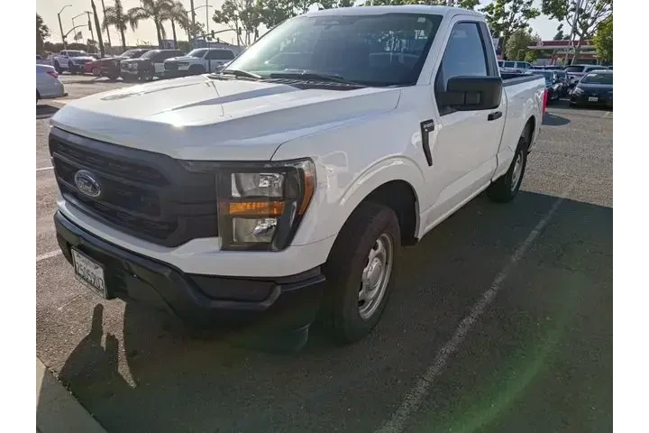 $23750 : Ford F-150 2023 4x2 XL 2dr R image 3