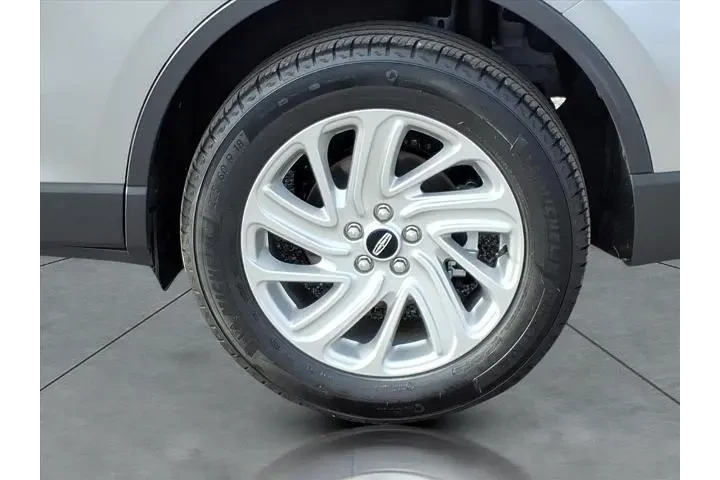 $34849 : Lincoln Corsair 2024 Premier image 4