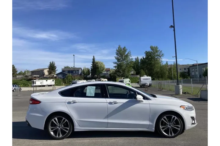 $20999 : 2020 Fusion Titanium image 4