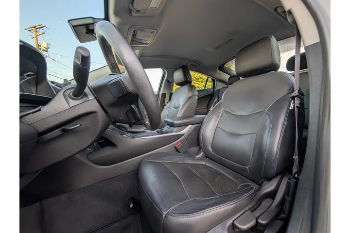 $12495 : 2017 Volt LT image 7