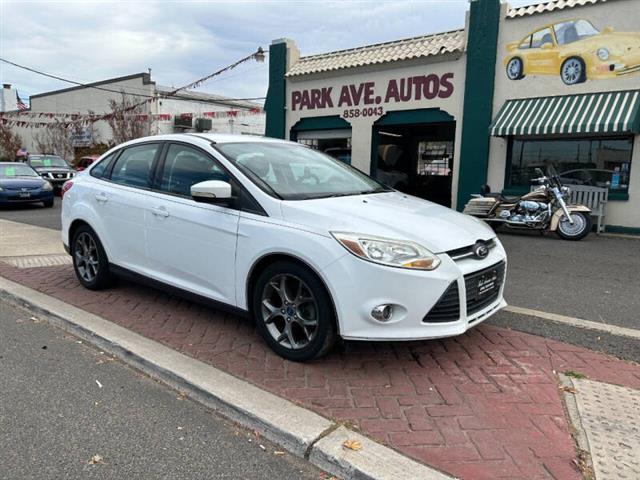 $6495 : 2013 Focus SE image 1