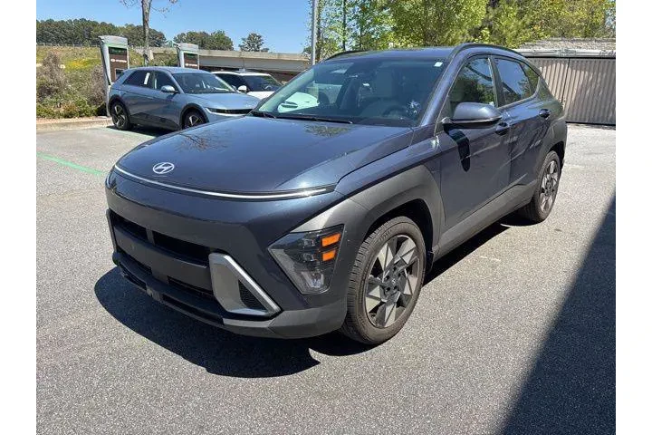 $23318 : Hyundai KONA 2024 SEL 4dr Cr image 3
