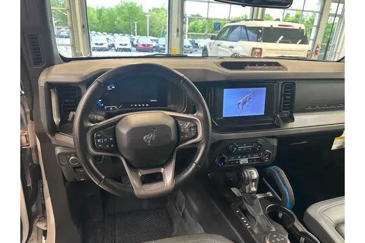 $38000 : Ford Bronco 2023 4x4 Base 2d image 2