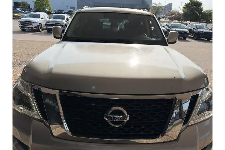 $14216 : Nissan Armada 2018 4x2 SV 4d image 3