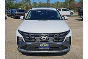 $35420 : Hyundai TUCSON 2025 SEL Conv thumbnail