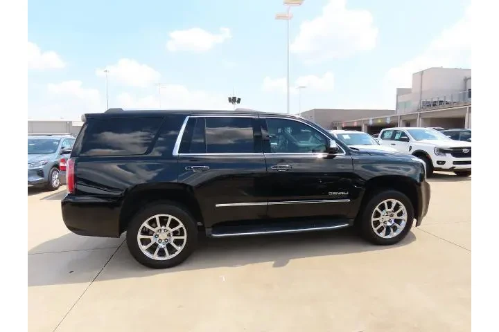 $16999 : GMC Yukon 2017 4x2 Denali 4d image 9