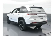 $33890 : Jeep Grand Cherokee 2025 4x2 thumbnail