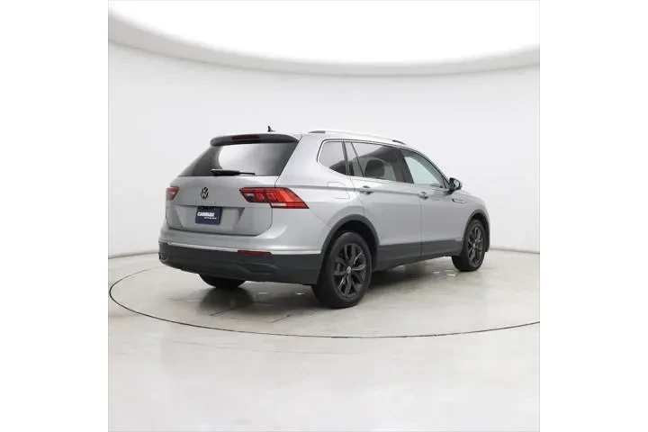 $21998 : Volkswagen Tiguan 2024 SE 4d image 8
