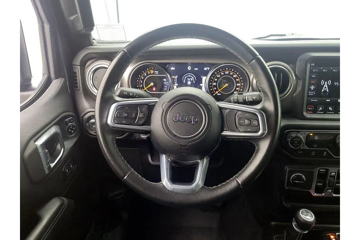 $33998 : Jeep Wrangler Unlimited 2021 image 10