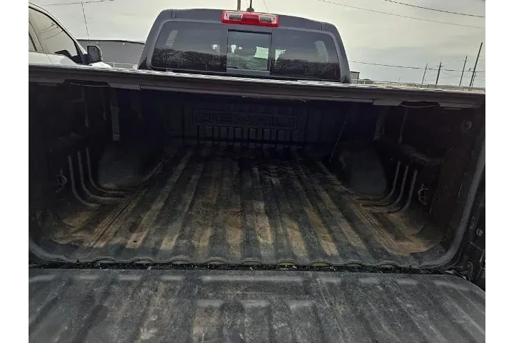 $24753 : GMC Canyon 2022 4x2 Denali 4 image 3