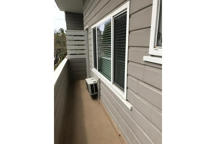 $1200 : Cozy 1-Bedroom and 1-Bathroom image 9