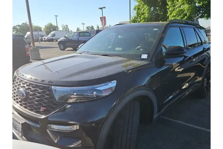 $28500 : Ford Explorer 2020 AWD ST 4d image 1