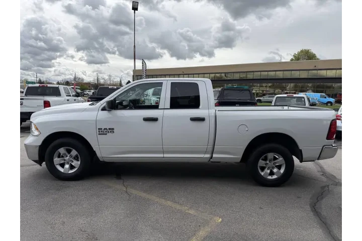 $13450 : 2019 RAM 1500 Classic Tradesm image 4