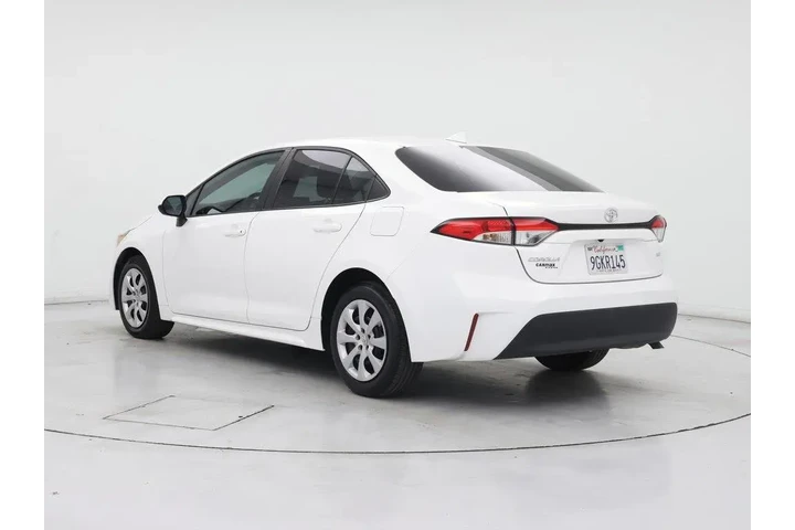 $22998 : Toyota Corolla 2023 LE 4dr S image 2