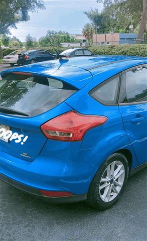 $5000 : Se vende Ford Focus SE 2016 image 1