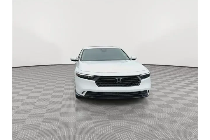 $28000 : Honda Accord 2024 EX 4dr Sed image 3