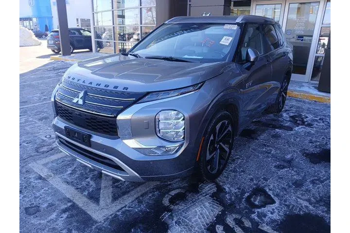 $28998 : Mitsubishi Outlander PHEV 20 image 3