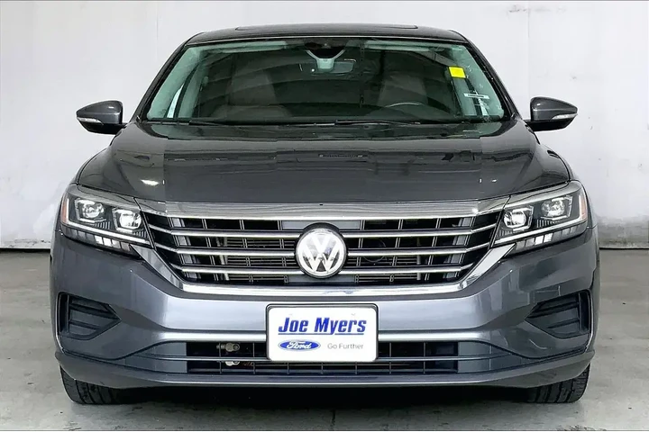 $18491 : Volkswagen Passat 2022 SE 4d image 3