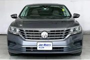 $18491 : Volkswagen Passat 2022 SE 4d thumbnail